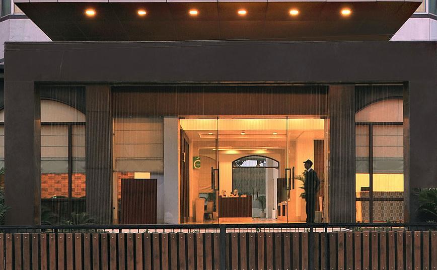 Hotel Haut Monde Gurgaon Zewnętrze zdjęcie